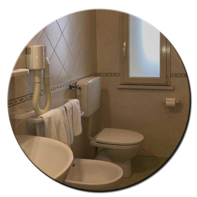 קרביה Hotel Amedea מראה חיצוני תמונה