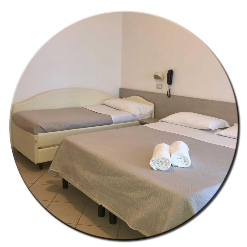 קרביה Hotel Amedea מראה חיצוני תמונה