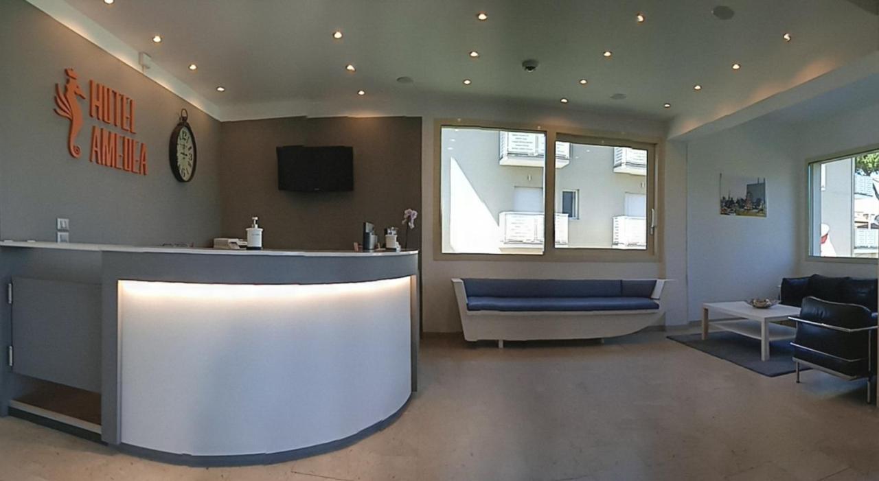 קרביה Hotel Amedea מראה חיצוני תמונה