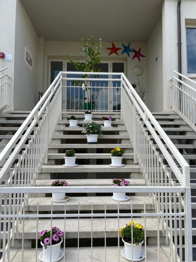 קרביה Hotel Amedea מראה חיצוני תמונה